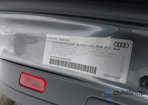 2018 Audi A4 2.0T Premium/2.0T Tech Premium из США, поврежденный, VIN WAUENAF4XJN004338